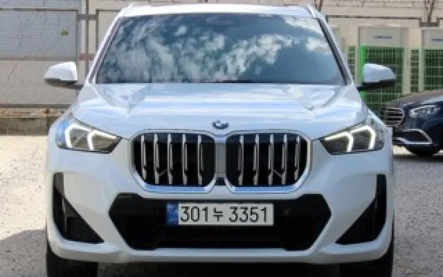 수원자동차사이트 X1 (U11) xDrive 20i M 스포츠 매물 사진 10 - 2023/12 40,465km