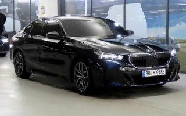 수원자동차사이트 5시리즈 (G60) 520i 매물 사진 7 - 2026/02 5,913km
