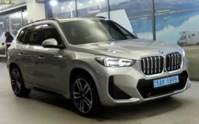 수원자동차사이트 iX1 (U11) xDrive 30 M 스포츠 매물 사진 1 - 2023/05 123,651km